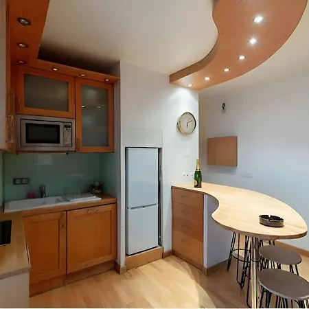 Elegant 2Br - Sleeps 7 - Walk To Arc De Triomphe * Paris