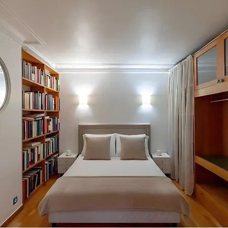 Elegant 2Br - Sleeps 7 - Walk To Arc De Triomphe Apartment *