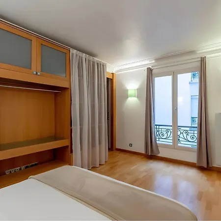 Elegant 2Br - Sleeps 7 - Walk To Arc De Triomphe *