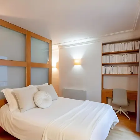 Elegant 2Br - Sleeps 7 - Walk To Arc De Triomphe * Paris