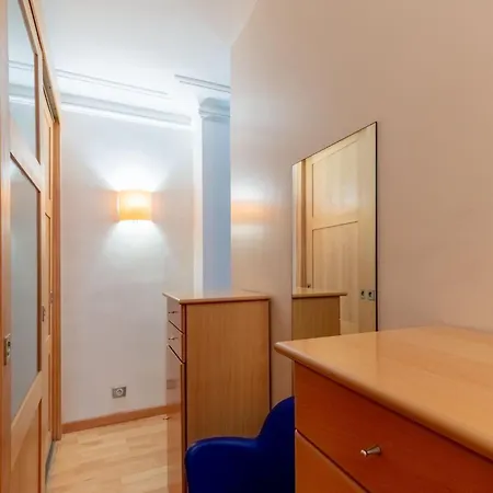 Apartment Elegant 2Br - Sleeps 7 - Walk To Arc De Triomphe